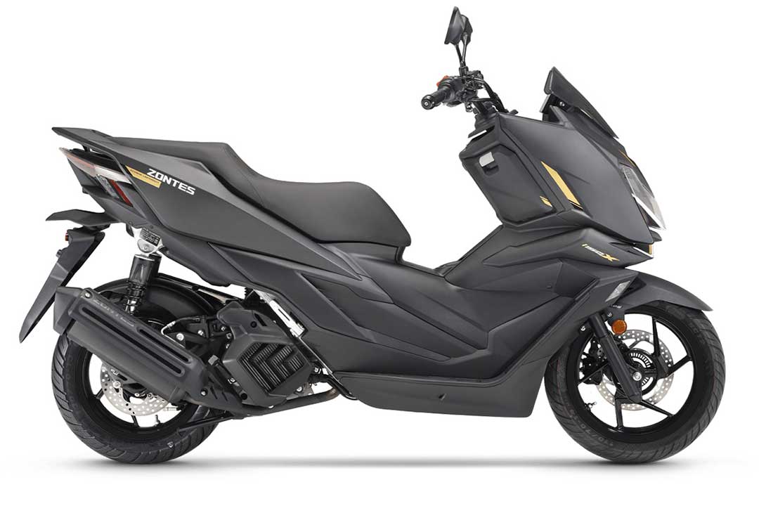 125X-Black-7